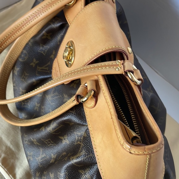 Louis Vuitton Monogram Boetie  MM Shoulder Bag. - Picture 9 of 17
